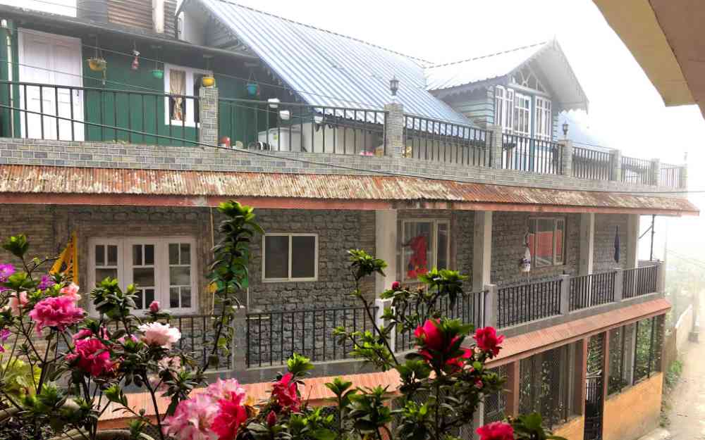 Blue Dragon Homestay - Darjeeling