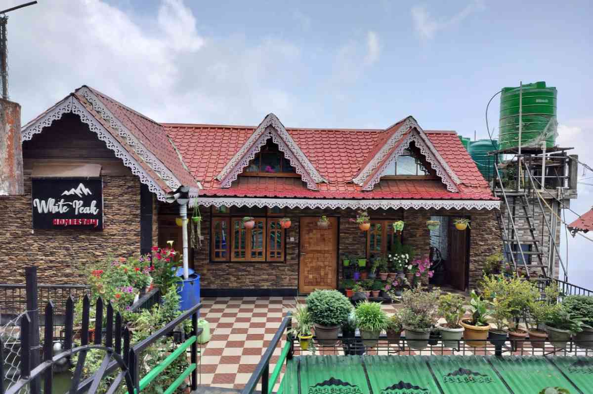 Peak Homestay - Darjeeling