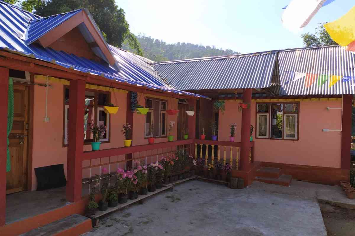 Lodenla Homestay