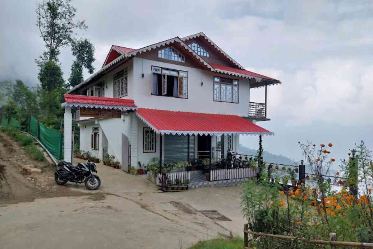 Lamahatta Grove Homestay