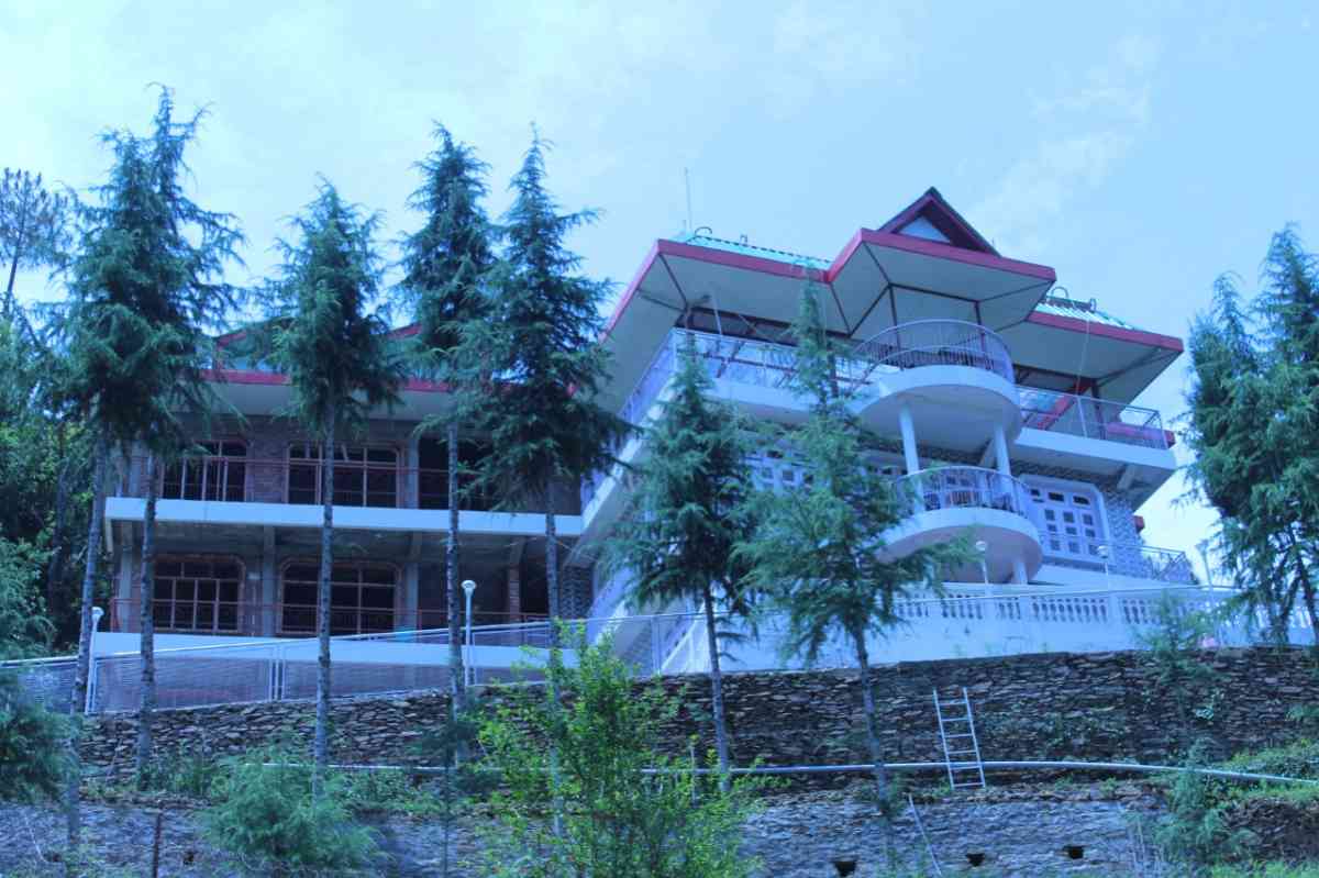 Ekant Bamboo Huts and Hilltop Homestay - Mandi