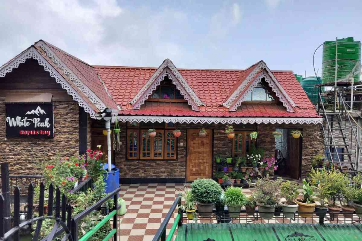 Peak Homestay - Darjeeling