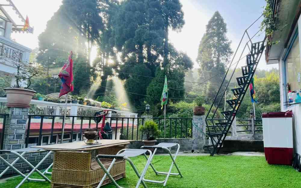 Blue Dragon Homestay - Darjeeling