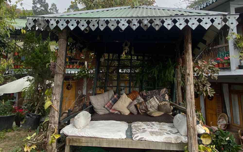 Roots, Shoots & Beds Boutique Homestay - Kalimpong