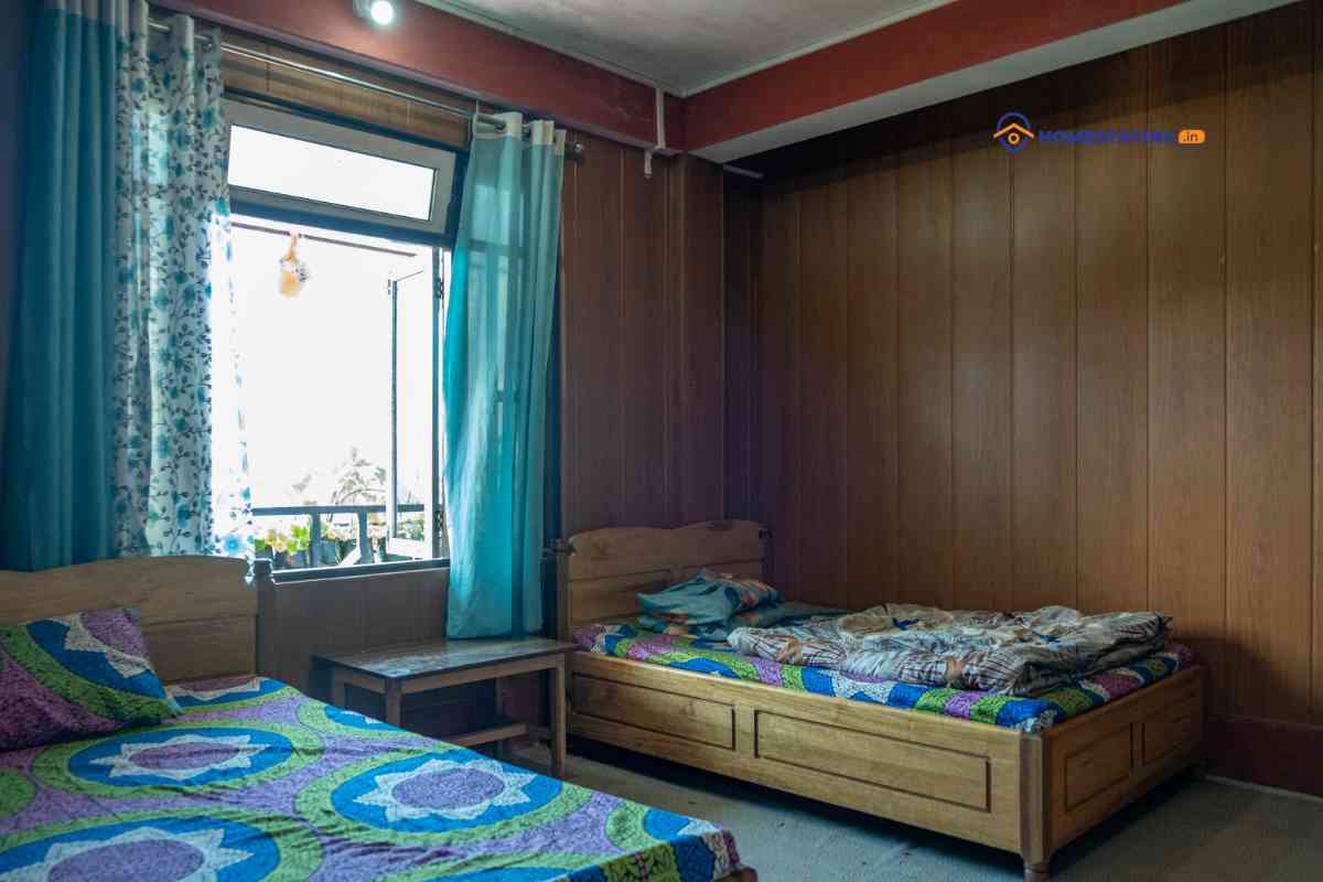 Tashi Homestay