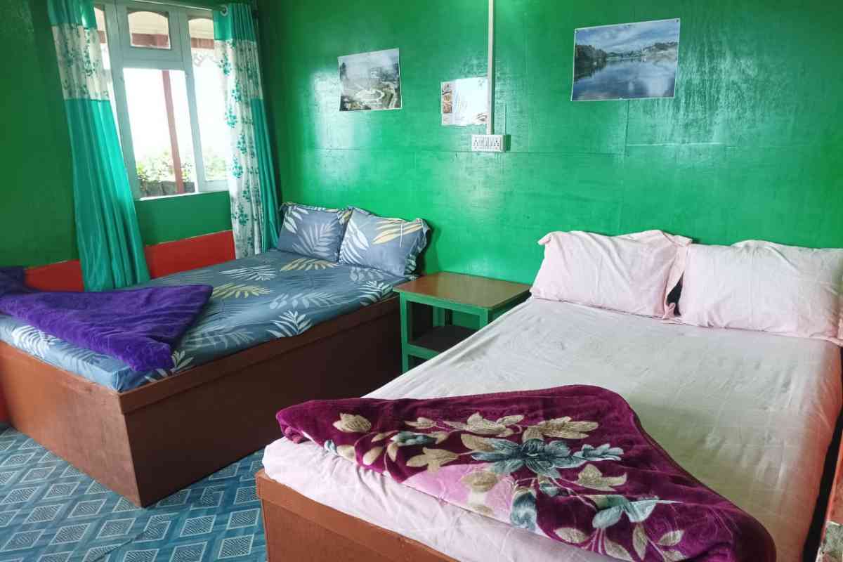 Moktan Homestay Risheehat