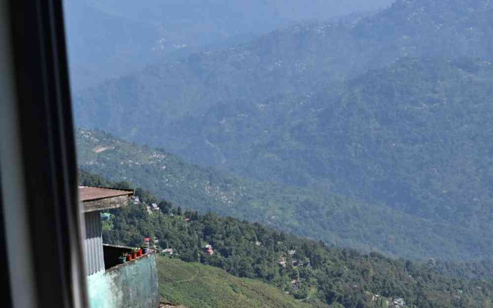 Little Hut Stay - Darjeeling