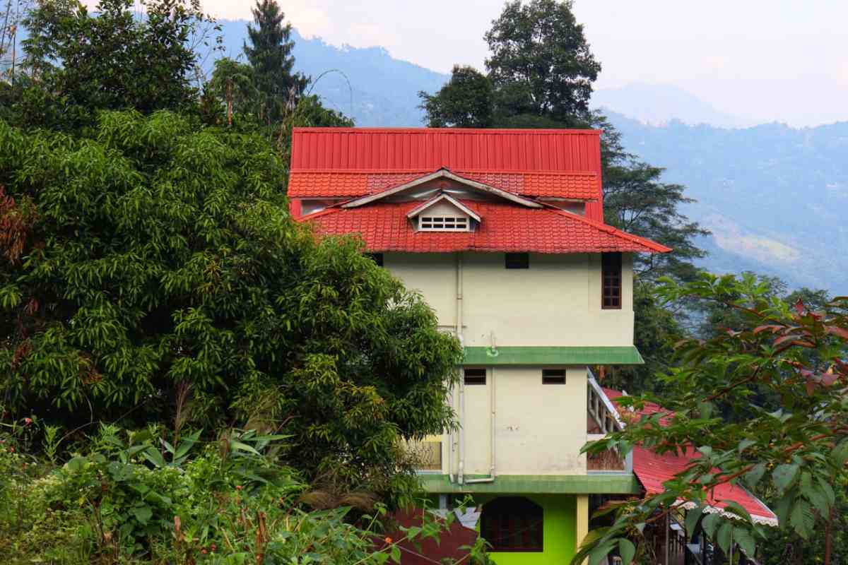 Pujan Homestay - Sittong