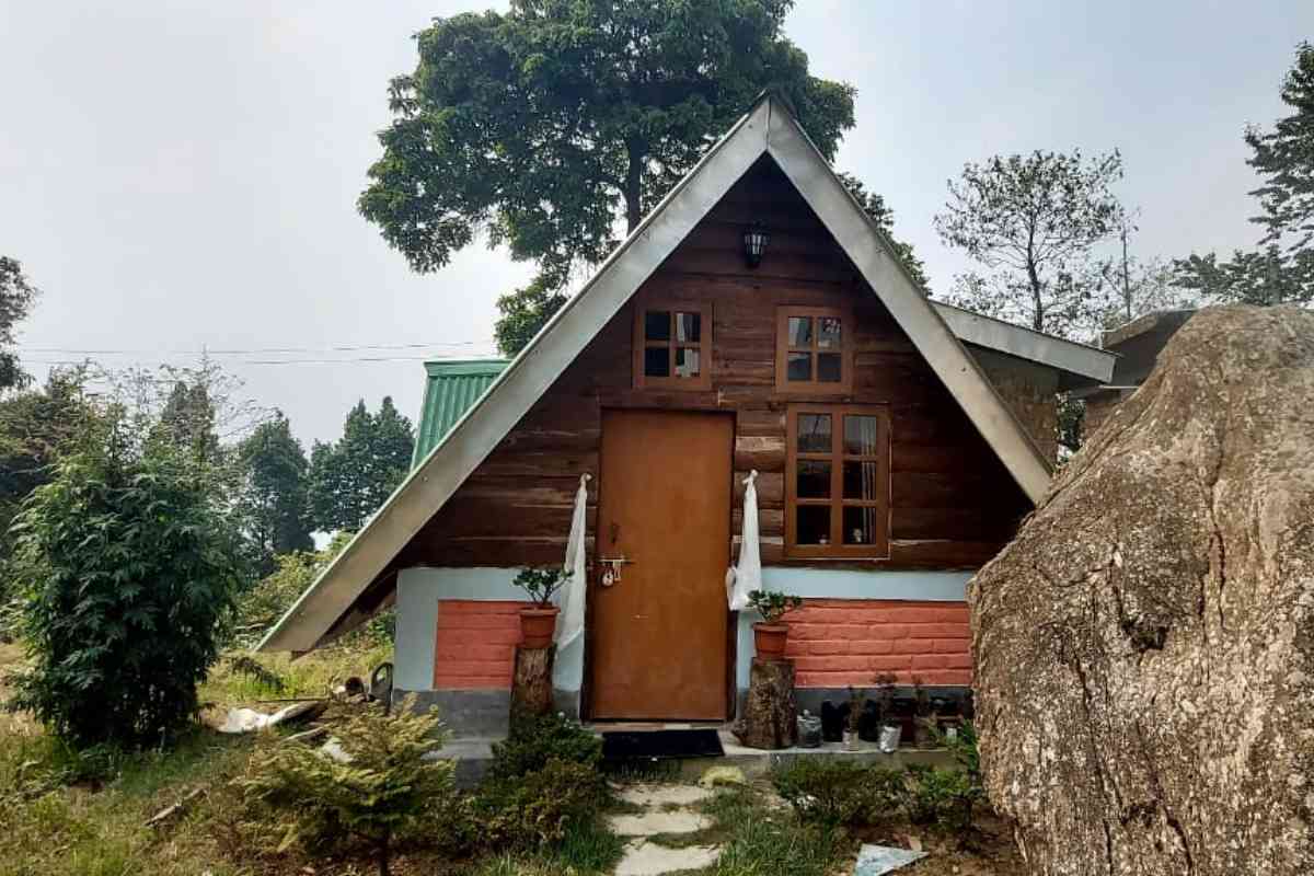 Chomolungma Homestay