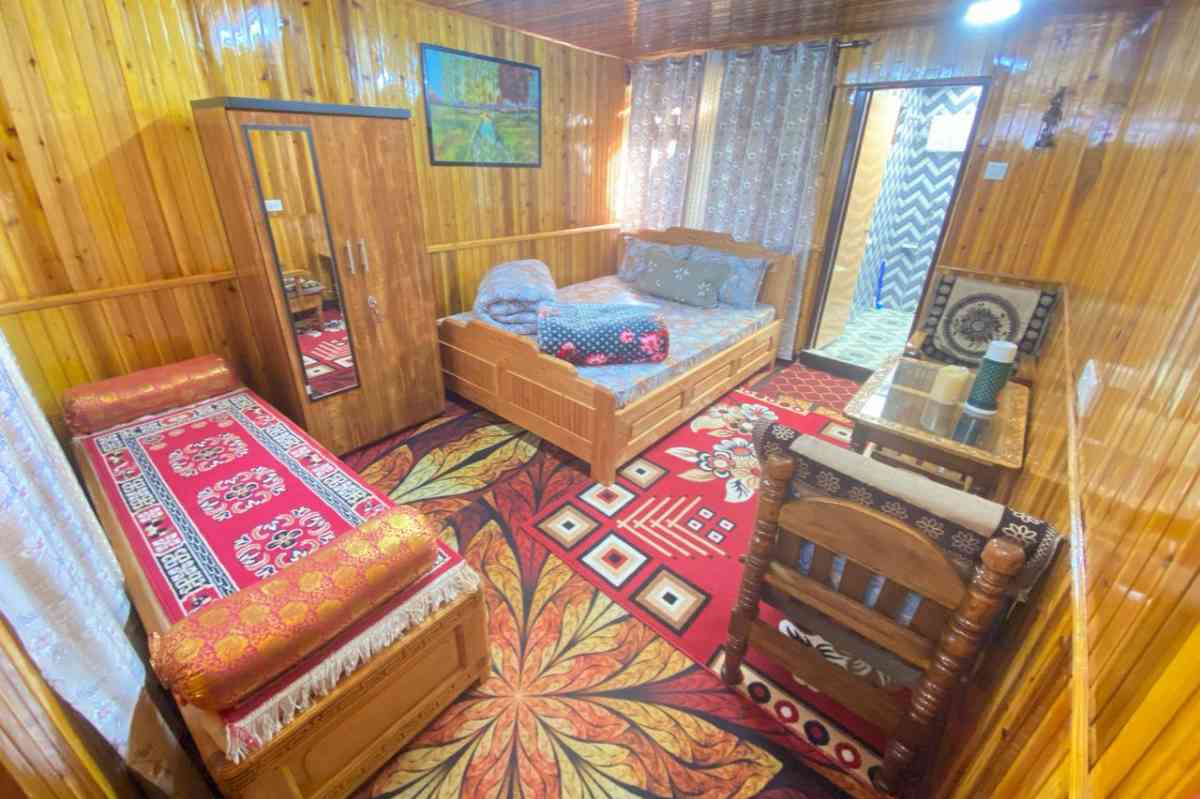 Kanchenjunga View Homestay - Mim Tea Garden