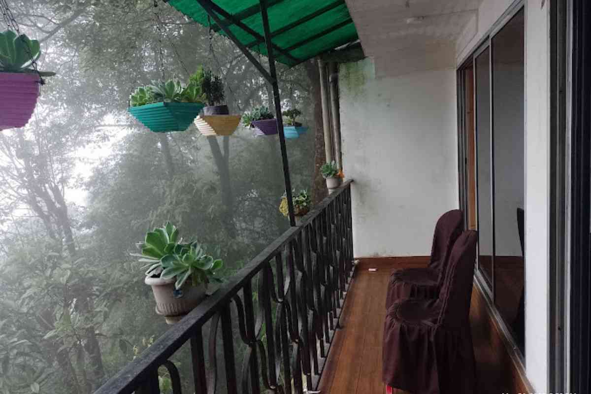 Yolmo Homestay - Lamahatta