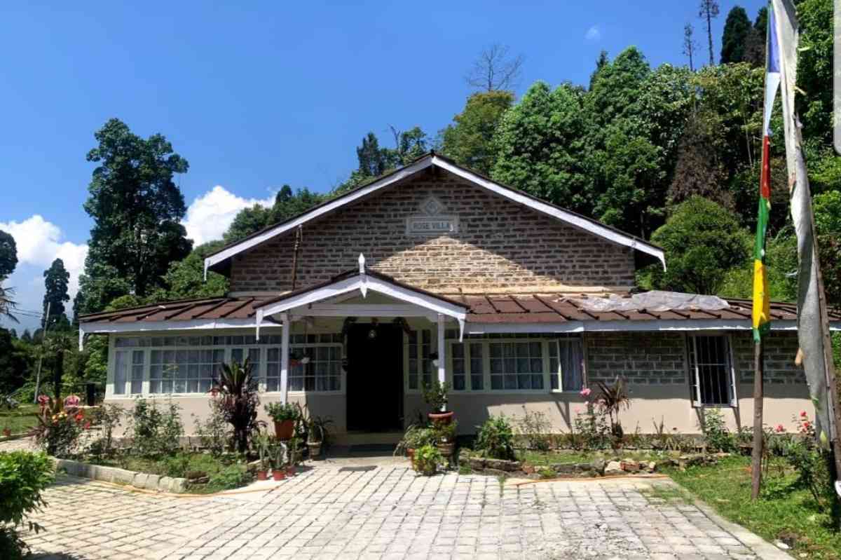 Rose Villa Heritage Bungalow - Takdah