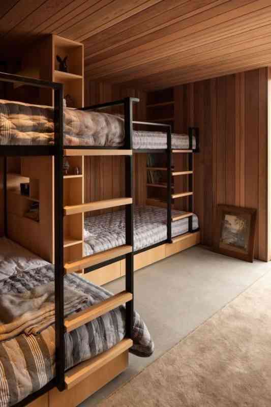 Oak Valley Retreat Hostel & Cafe