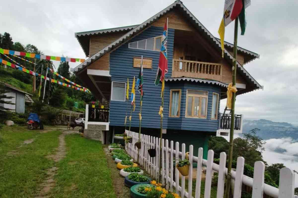 Lamahatta Golden Pine Homestay