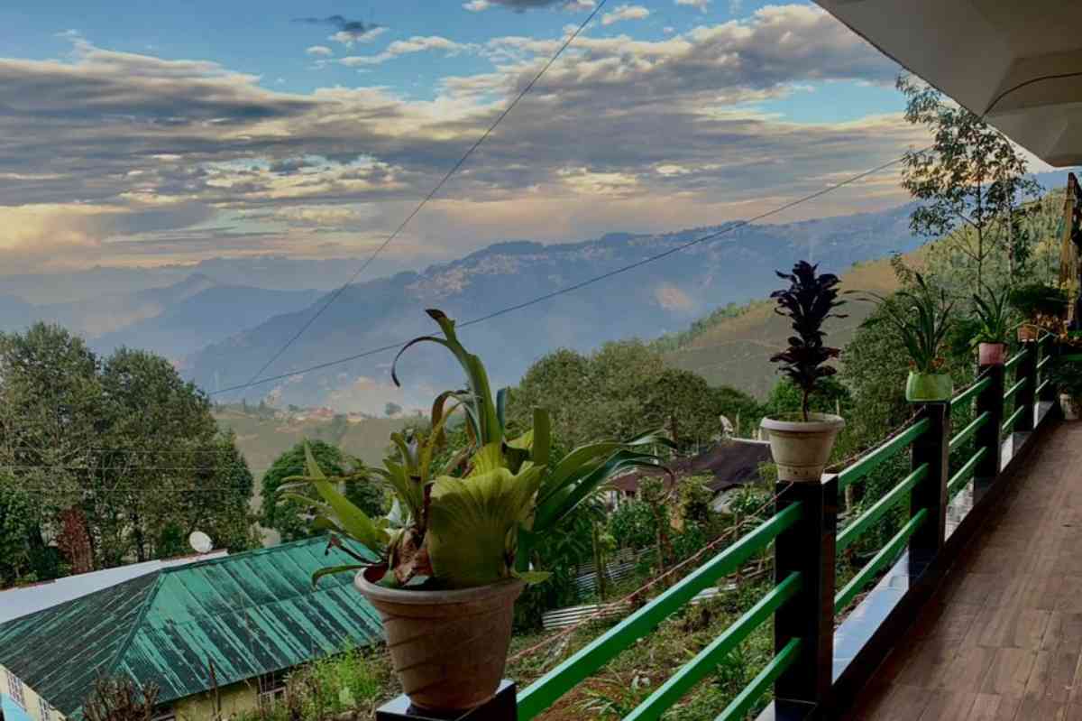 Hamro Ghar Farmstay - Sukhai Pokhari (Darjeeling)