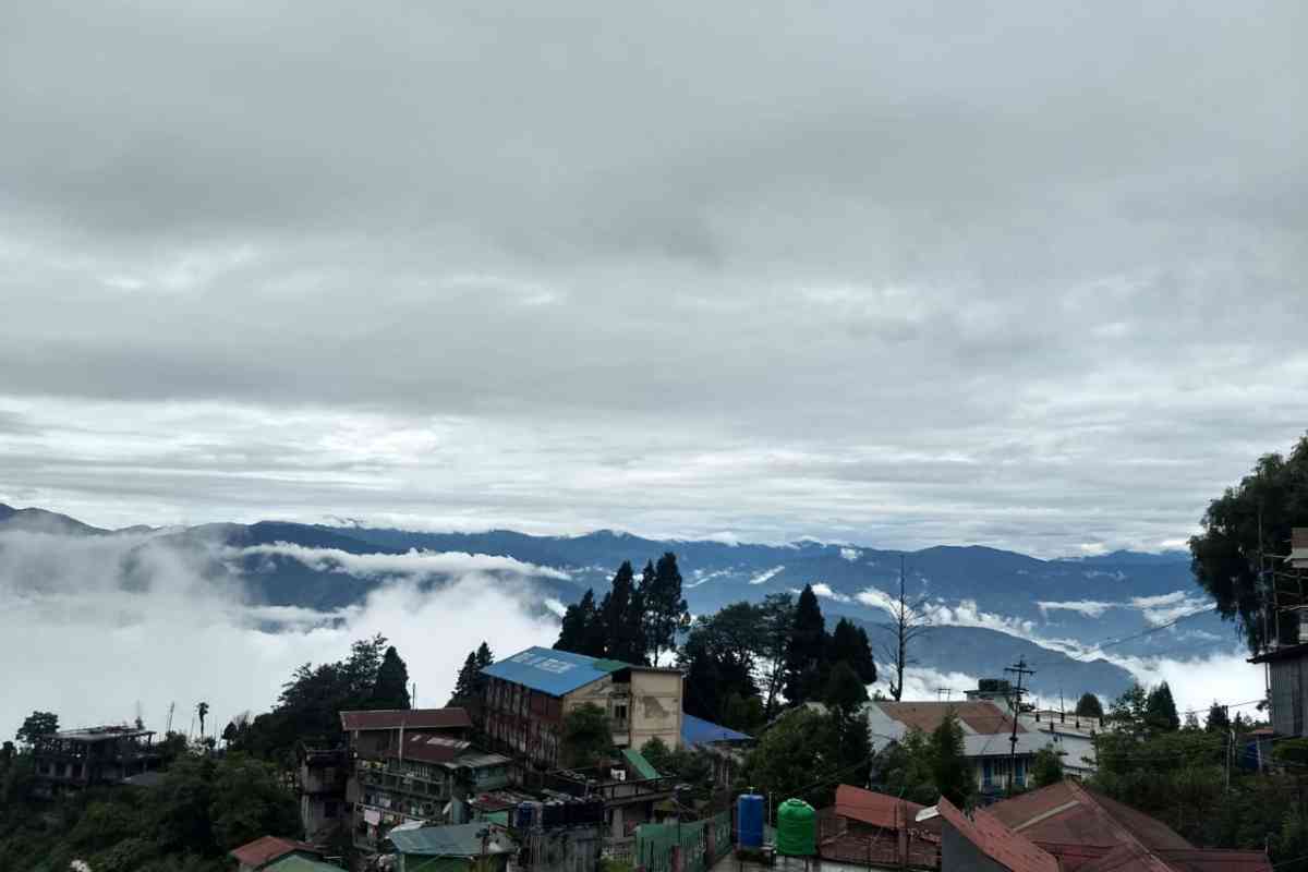 Bas-kutir Homestay - Darjeeling