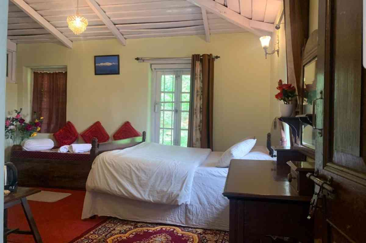 Rose Villa Heritage Bungalow - Takdah