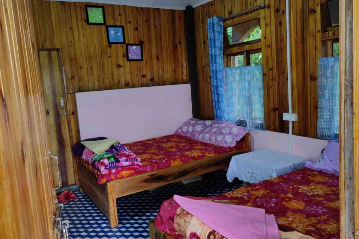 Dinika Homestay - Sittong